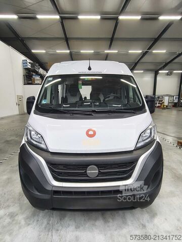 Lakókocsi/lakóautó Fiat Ducato Weinsberg Carabus 600K|2023 EURO 6 | Professioneller Verkäufer