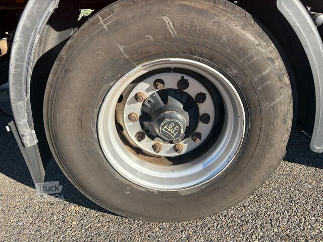 Posuvné plachty Tracon Trailers TO.S 1518 Tautliner / 2-Axle / Steering / Sideb...