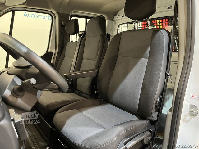 Platformas kravas automašīna ar celtni Renault Master 2.3 dCi 145 PK L3 Open Laadbak / Fassi K...