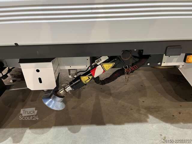 Platformas kravas automašīna ar celtni Renault Master 2.3 dCi 145 PK L3 Open Laadbak / Fassi K...