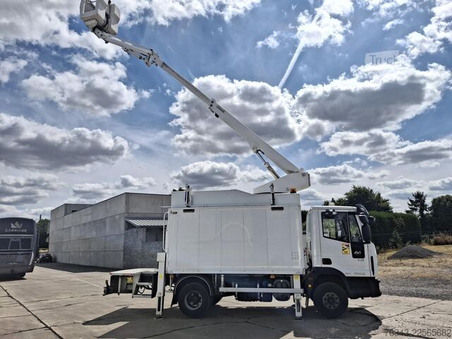 Vrachtwagenhoogwerker IVECO EUROCARGO ML 120EL18 - EEV- NACELLE 15