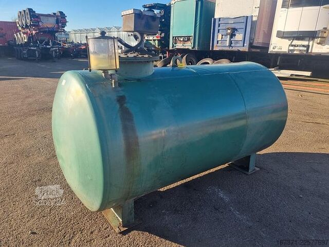 Kraftstofftank THYSSEN UNFORMTECHNIK STEEL DOUBLE SIDE TANK / 6616-D