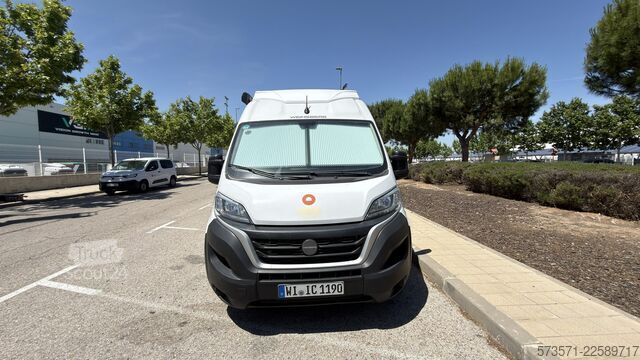 Kamp vozilo Fiat Ducato Weinsberg Carabus 2024 | Manual | Techo elevable