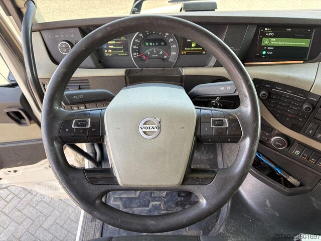 Dodávka na prepravu áut Volvo FH 500 + HYDRAULISCHE PLATEAUS + LIER + REMOTE ...