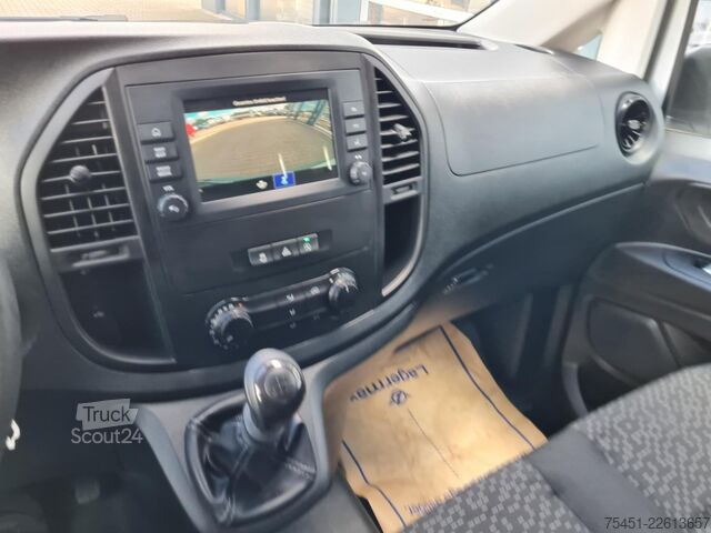 Fourgon tôlé Mercedes-Benz Vito Kasten Kasten lang KAMERA NAVI TEMPO 2x vorhanden