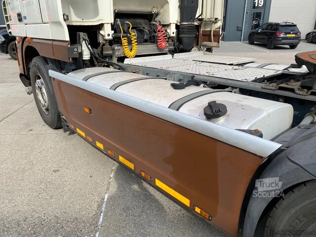 Padrão-SZM DAF XF 105.460 / 2x Tank / Euro 5 / ADR / Full Spoi...