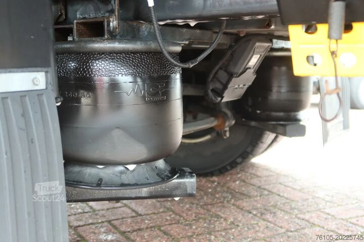Walizka Iveco 72 C 180 bak + Dhollandia klep 1000 KG 3.0 L motor