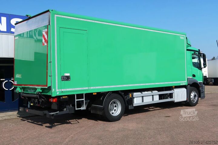 Valiză Mercedes-Benz Antos 1824 1834 L Bak+Klep 2.000 kg Comfort cabine