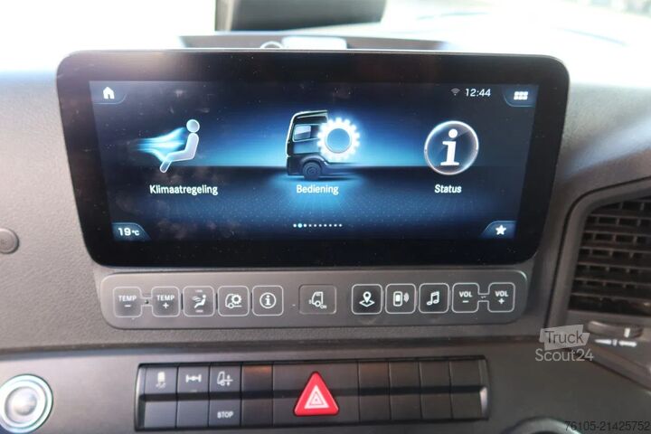 Valiză Mercedes-Benz Antos 1824 1834 L Bak+Klep 2.000 kg Comfort cabine