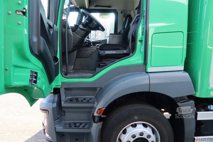 Valiză Mercedes-Benz Antos 1824 1834 L Bak+Klep 2.000 kg Comfort cabine