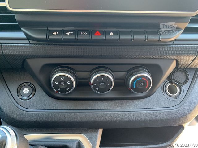 Duba panelată RENAULT Trafic KOMFORT L1H1 3,0t dCi 130 SORTIMO+KAMERA