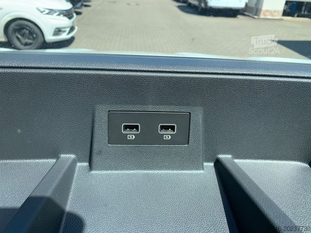 Duba panelată RENAULT Trafic KOMFORT L1H1 3,0t dCi 130 SORTIMO+KAMERA