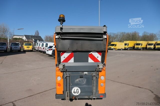 Balayeuse de voirie hako Citymaster 1600 Klima COC