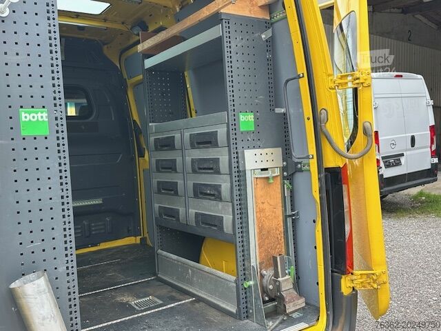 Kapalı kasa kamyonet yüksek Mercedes-Benz Sprinter 314 L1H2 Automat Werkstat Bott