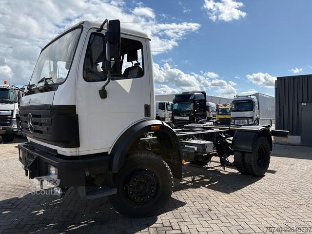 Chassi med hytt Mercedes-Benz SK  1224 + 4X4 + 14173 KM + EURO 2 + retarder +...
