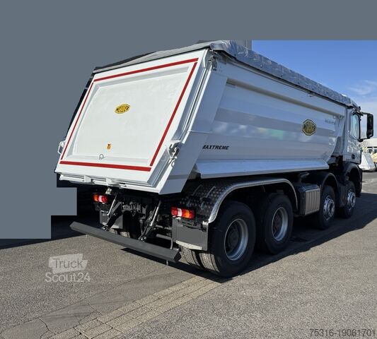 Camion à benne basculante Mercedes-Benz 4145K