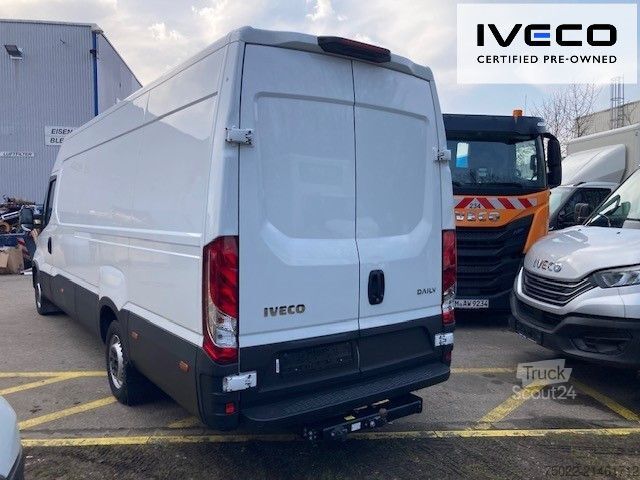Fourgon tôlé IVECO 35S16 MAXI / AHK / Fahrtenschreiber / wenig Km