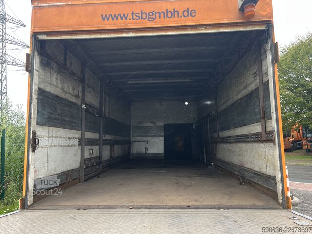 Vrachtwagen met bakwagen MAN TGL 10.180, Blatt / Blatt, Koffer, LBW