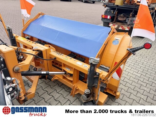 Machine agricole Bucher Ramox 260 NGR Schneeschild