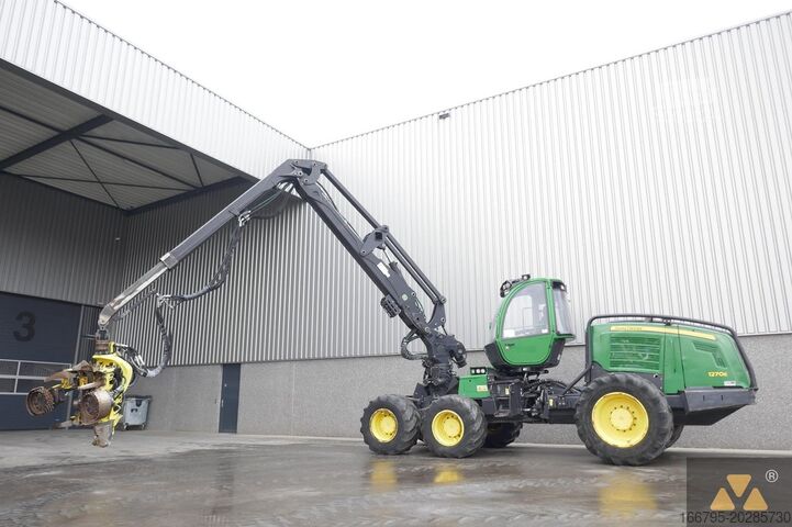 Bosbouwmachine John Deere 1270E