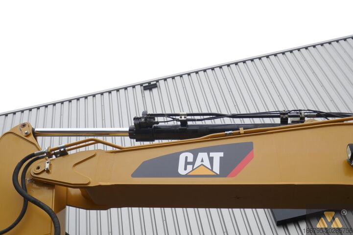 Raupenbagger Caterpillar 336EL