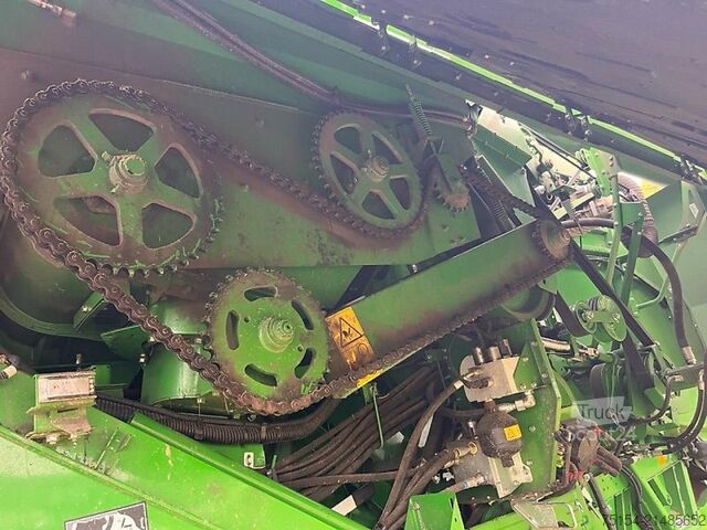 Moissonneuse-batteuse John Deere T560 HM