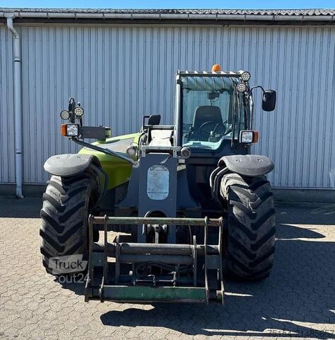 Teleszkópos rakodó CLAAS SCORPION 7030