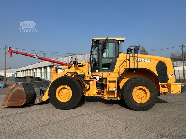 Wiellader HYUNDAI HL 965