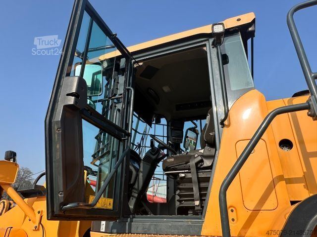 Wiellader HYUNDAI HL 965