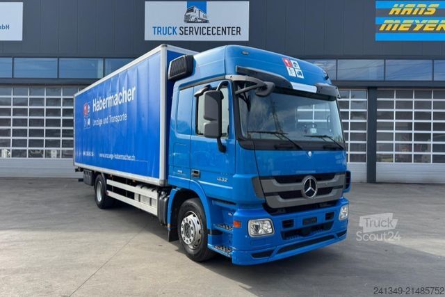 Box truck MERCEDES-BENZ Actros 1832 4x2 Isotherm