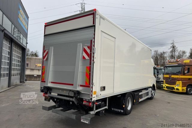 Kutu kamyonu VOLVO FM-380 4x2 Koffer