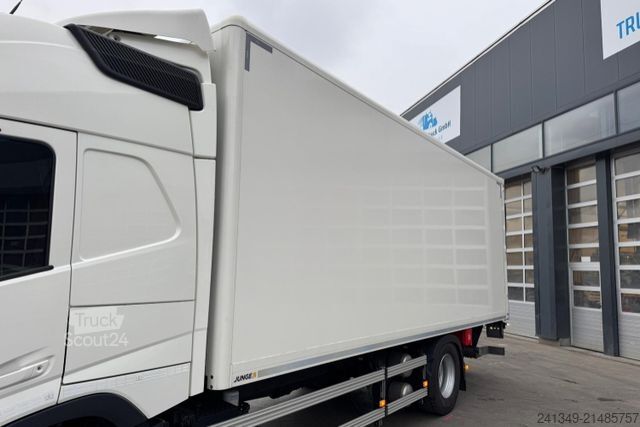 Kutu kamyonu VOLVO FM-380 4x2 Koffer