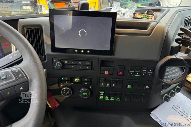 Kutu kamyonu VOLVO FM-380 4x2 Koffer