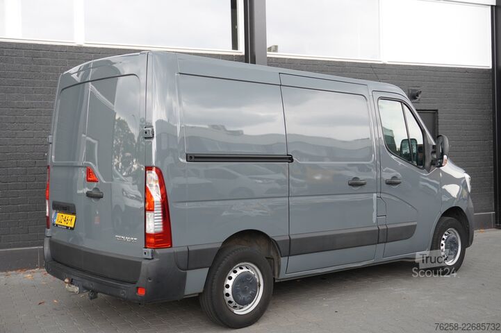 панелен ван Renault Master 2.3 dCi 135PK EURO 6 - Airco - Navi - Cr...