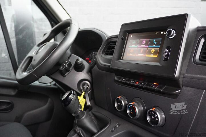 панелен ван Renault Master 2.3 dCi 135PK EURO 6 - Airco - Navi - Cr...