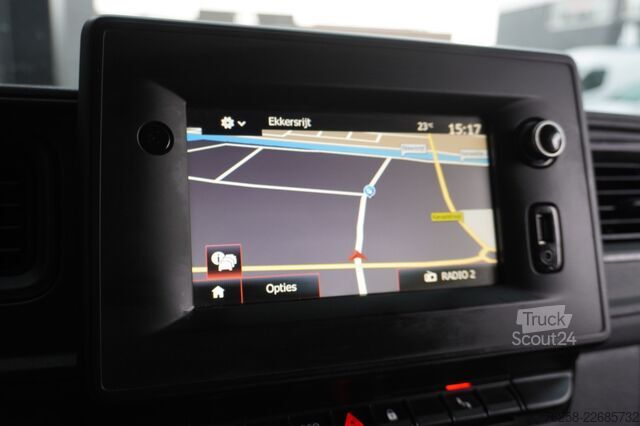 панелен ван Renault Master 2.3 dCi 135PK EURO 6 - Airco - Navi - Cr...