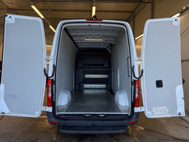 Furgone MERCEDES-BENZ Sprinter III Kasten RWD/AWD 311/315/317/319 CDI