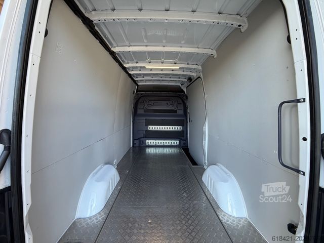 Furgone MERCEDES-BENZ Sprinter III Kasten RWD/AWD 311/315/317/319 CDI