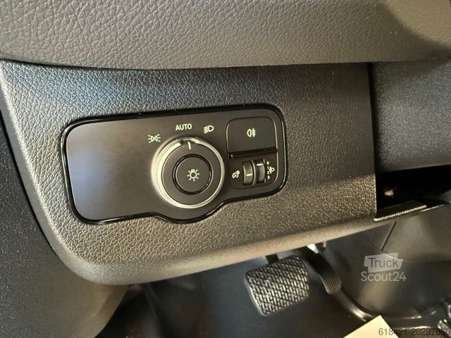 Furgone MERCEDES-BENZ Sprinter III Kasten RWD/AWD 311/315/317/319 CDI