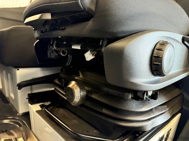 Furgone MERCEDES-BENZ Sprinter III Kasten RWD/AWD 311/315/317/319 CDI
