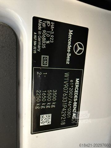 Furgone MERCEDES-BENZ Sprinter III Kasten RWD/AWD 311/315/317/319 CDI