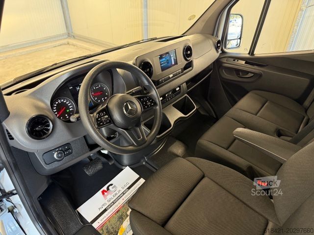 Furgone MERCEDES-BENZ Sprinter III Kasten RWD/AWD 311/315/317/319 CDI