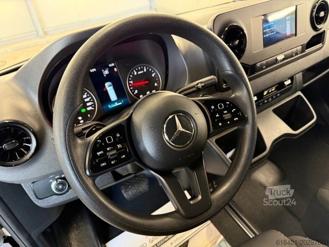Furgone MERCEDES-BENZ Sprinter III Kasten RWD/AWD 311/315/317/319 CDI