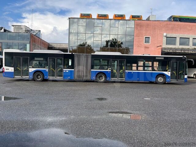 Kustīgais autobuss Mercedes-Benz Conecto