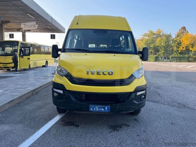 Yolcu taşımacılığı IVECO Daily