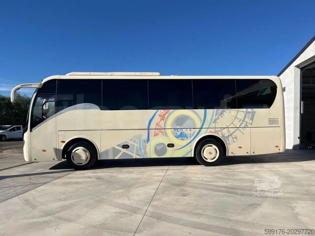 Autoturism King Long XMQ6900