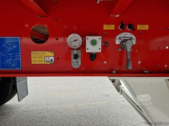 Auflieger mit offener Pritsche Kässbohrer PLATEAU TWISTLOCKS