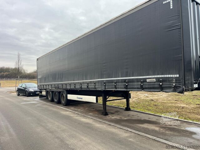 Tautliner de 13,6 m KRONE SD