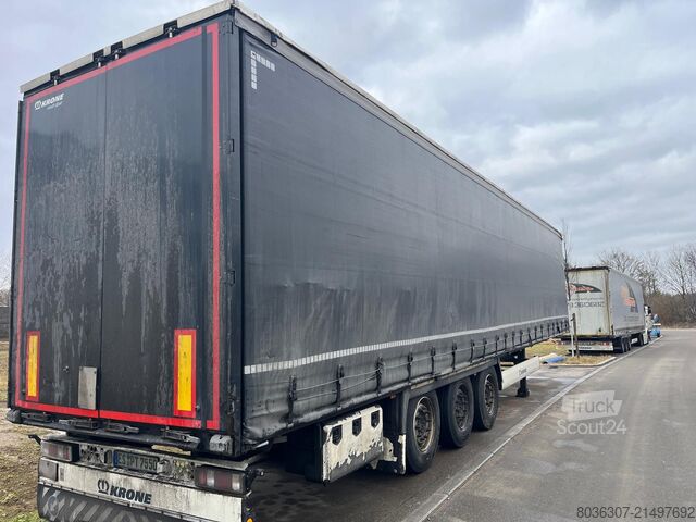 Tautliner de 13,6 m KRONE SD