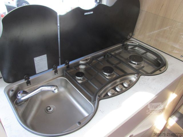 Polintegriran avtodom LMC Cruiser T662G*Automatik*Sat*ohne Hubbett*TOP*